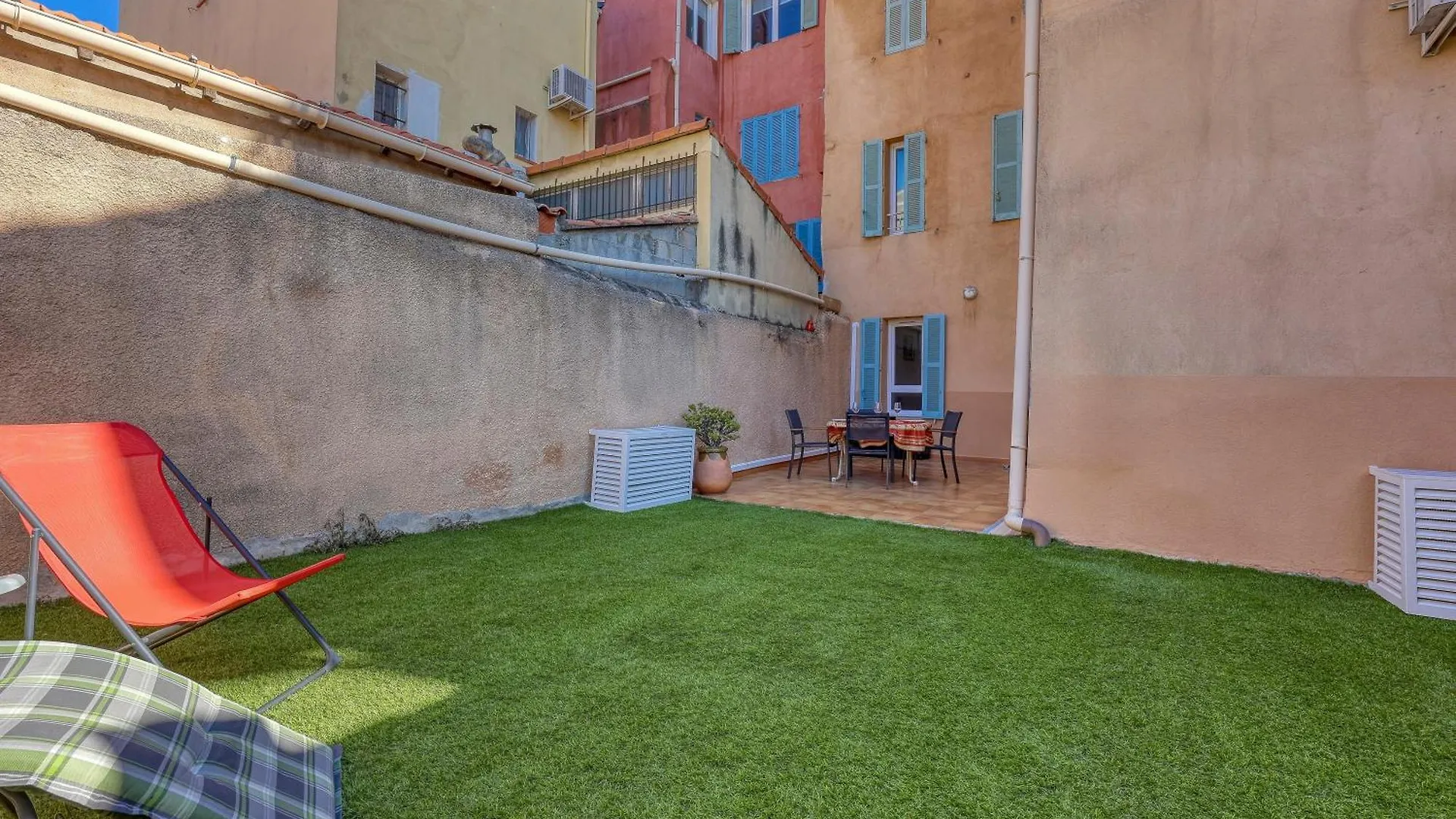 Le Patio Du Port - Appt Climatise Avec Jardin Apartment Sanary-sur-Mer